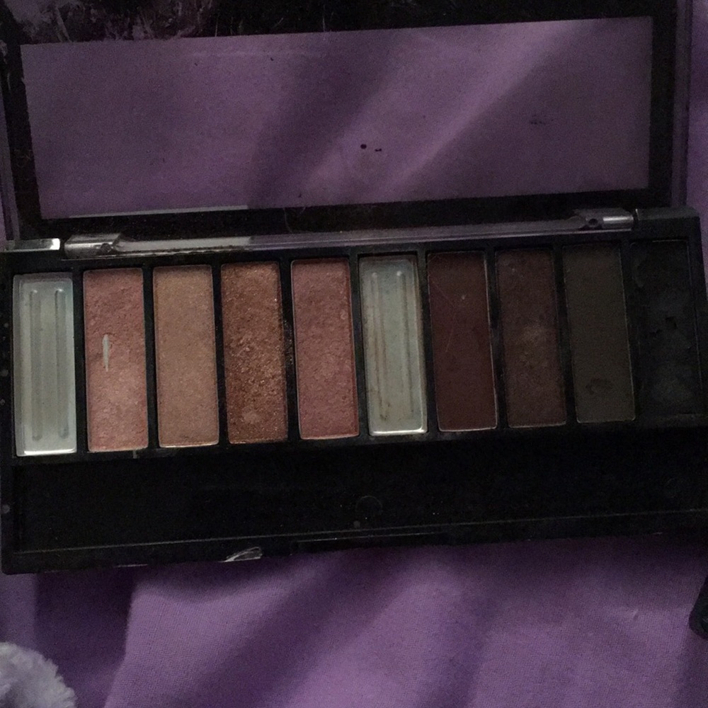AU NATUREL Wet n Wild